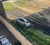 کراچی؛ ٹاور کے پی ٹی یارڈ میں ٹرین کی گاڑی کو ٹکر، کار کو شدید نقصان