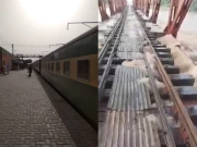 سیلاب سے متاثرہ خانیوال عبدالحکیم سیکشن تاحال معطل، فیصل آباد سے کراچی جانیوالے مسافر رل گئے