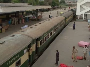 ریلوے ٹریک کو اپ گریڈ کرکے کراچی تا سکھر مسافر ٹرین چلانے کا فیصلہ