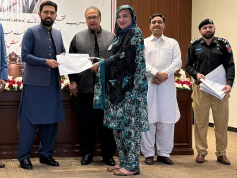 پشاور؛ جیل پولیس میں پہلا خواجہ سرا تعینات