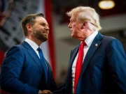 ایران پر حملہ یا مذاکرات؟ وائٹ ہاؤس میں اختلافات کھل کر سامنے آگئے