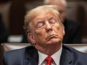 کبھی سویا کبھی جاگا؛ ٹرمپ کو کابینہ اجلاس میں نیند پریشان کرتی رہی؛ دلچسپ ویڈیو وائرل