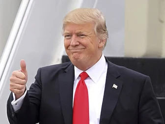 امریکی صدر ڈونلڈ ٹرمپ عدالت میں موجود، اپیل کورٹ نے ان کے حق میں بڑا فیصلہ سنایا۔