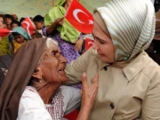 ترکی کی خاتونِ اول نے پاکستان کے سیلاب متاثرین کے لیے عالمی امداد کی اپیل کردی