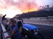 ترکی کے صوبہ چناق قلعہ میں خوفناک جنگلاتی آگ، سیکڑوں افراد محفوظ مقامات پر منتقل