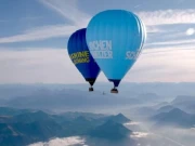 بلند ترین اونچائی پر غباروں کے درمیان رسی پر چہل قدمی کا عالمی ریکارڈ