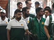 پاکستان ٹیسٹ ٹیم بنگادیش کیخلاف سیریز کیلئے کراچی سے ڈھاکا پہنچ گئی