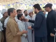 وزیر اعلیٰ خیبر پختونخوا کا بنوں کا دورہ، شہید پولیس اہلکاروں کے اہلخانہ سے ملاقات