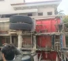 کراچی: ڈی ایچ اے فیز 6 خیابان راحت میں ٹینکر الٹنے سے ڈرائیور جاں بحق