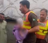 رستم: آسمانی بجلی گرنے سے چھت منہدم، 2 بچے جاں بحق، ماں اور بیٹی زخمی
