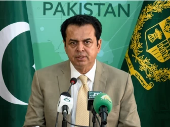 مال روڈ واقعہ اس بات کا اشارہ ہے کہ 27 ستمبر کو بھی ایسا ہی ہوسکتا ہے، طلال چوہدری