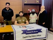 لاہور: رائیڈ بک کرکے ڈرائیورز سے دوستی، نشہ پلا کر لوٹنے والی شاطر ملزمہ گرفتار