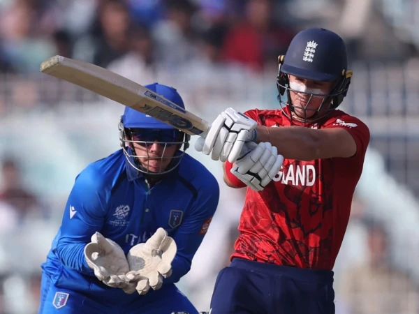 ٹی 20 ورلڈ کپ: انگلینڈ نے اٹلی کو جیت کیلئے 203 رنز کا ہدف دیدیا