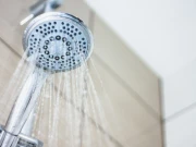 صبح کے وقت نہانا، ڈاکٹروں نے خبردار کردیا