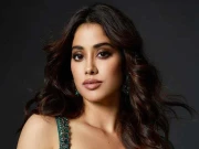 جھانوی کپور نے ’’بفیلو پلاسٹی‘‘ کروائی ہے؟ اداکارہ کا بیان آگیا