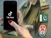 اسلام آباد: خاتون ٹک ٹاکر کی پولیس افسران کی سیٹ پر ویڈیو، ایس ایچ او اور تھانہ محرر معطل