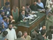 بلدیہ عظمیٰ کراچی کی سٹی کونسل کا اجلاس، حکومت اور اپوزیشن ارکان آپس میں الجھ پڑے