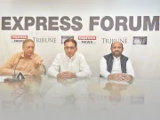 پاکستان سفارتی محاذ پر اچھا کھیل رہا ہے، معیشت مضبوط کرنا ہوگی؛ ایکسپریس فورم