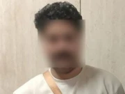 کراچی ایئرپورٹ پر جعلی ایگزیٹ اسٹیمپ کے حامل مسافر کو آف لوڈ کر دیا گیا