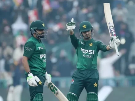 پشاور زلمی نے بابر اعظم کو ریٹین اور صائم ایوب کو ریلیز کرنے کا فیصلہ کیوں کیا؟