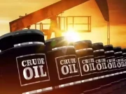 مشرقِ وسطیٰ کشیدگی؛ عالمی منڈی میں خام تیل کی قیمتیں بلند ترین سطح پر پہنچ گئیں