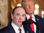 امریکی نیوی کے وزیر اچانک عہدے سے مستعفی ہوگئے