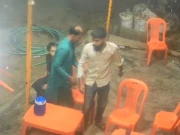 کراچی؛ کورنگی عوامی کالونی میں چائے کے ہوٹل پر لوٹ مار، فوٹیج منظر عام پر آ گئی