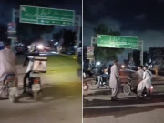 کراچی: شاہ فیصل کالونی کو کورنگی سے ملانے والے پل پر ڈکیتی کی ایک اور واردات کی ویڈیو وائرل