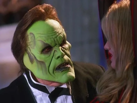 بالی ووڈ کا مشہور زمانہ ولن تنہائی کے عالم میں اپنے گھر میں مردہ حالت میں پایا گیا