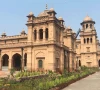 اسلامیہ کالج کے وائس چانسلر اور رجسٹرار کی تنخواہیں روک دی گئیں