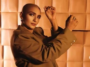 بالی ووڈ اداکارہ نے سر منڈوا کر روایتی خوبصورتی کے معیار کو چیلنج کر دیا