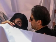 عمران خان اور بشریٰ بی بی کی جیل میں 45 منٹ کی ملاقات