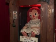    کیا خوف کی علامت سمجھی جانے والی گڑیا اینابیل لاپتہ ہوگئی؟ 