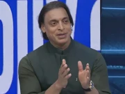 قومی ٹیم میں ہر کوئی اپنے لیے کھیل رہا ہے، ہر جگہ پنڈی کی پچ لیکر نہیں گھوم سکتے، شعیب اختر 