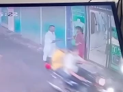 لاہور: دکان پر کھڑی 12 سالہ بچی کے ساتھ نازیبا حرکت کرنے والا ملزم گرفتار