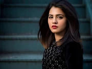 گلوکارہ قرۃ العین بلوچ کا ریچھ کے حملے کے بعد پہلا ردعمل سامنے آگیا