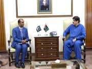 وزیراعلیٰ سندھ سے بینائی سے محروم سی ایس ایس پاس کرنے والے ارل حسین کی ملاقات