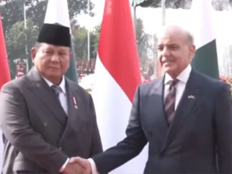 انڈونیشیا کے صدر کا وزیراعظم ہاؤس میں پر تپاک استقبال، گارڈ آف آنر پیش