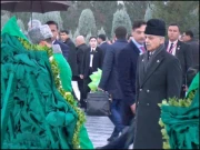 عالمی برادری افغان حکومت پر ذمہ داریوں کی ادائیگی کیلئے زور ڈالے، وزیراعظم