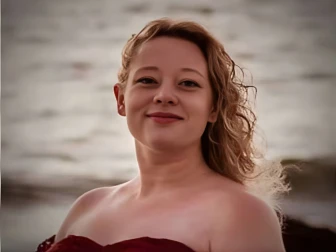 امریکی امیگریشن اہلکار کی فائرنگ سے 37 سالہ خاتون ہلاک