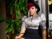 امریکی اداکارہ خاتون پر حملے، تشدد اور چوری کے الزام میں گرفتار