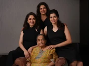 مادھوری کی خوبصورت بہنیں فلم انڈسٹری سے دور کیوں رہیں؟