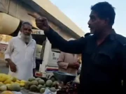 شارع نور جہاں پولیس کے اہلکاروں کو ٹھیلے سے مفت میں خربوزہ لینا مہنگا پڑ گیا