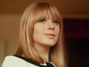 معروف برطانوی پاپ گلوکارہ و اداکارہ چل بسیں