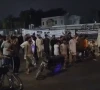 کراچی: لائنز ایریا کے مکینوں کا 15 روز سے پانی کی فراہمی معطل ہونے پر احتجاج