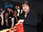 ٹام کروز کی انوکھے انداز میں پاپ کارن کھانے کی ویڈیو سوشل میڈیا پر وائرل