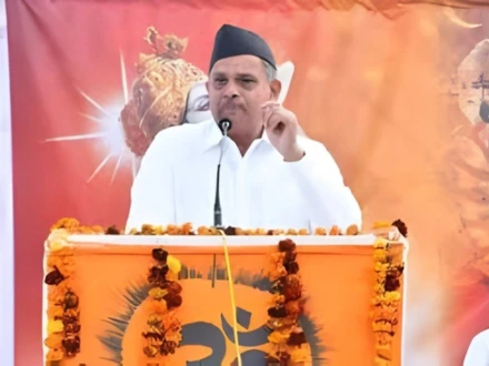 اقلیتوں کے حقوق کے دن پر انتہاپسند ہندو رہنما نے مسلمانوں کو مذہب کی تبدیلی کا مشورہ دیدیا