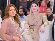 کاش مریم نواز کراچی آجائیں تو یہاں کا حال بھی اچھا ہوجائے، مومنہ اقبال