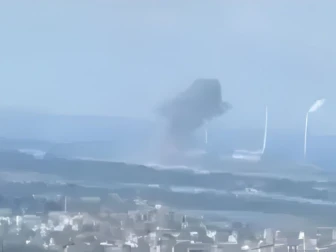 ایرانی میزائل لگنے سے اسرائیل کے پاور پلانٹ کے کولنگ ٹاور میں آگ بھڑک اُٹھی