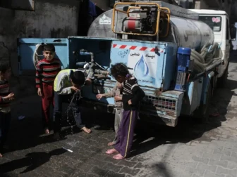 غزہ میں پینے کا پانی پہچانے والی گاڑیوں پر اسرائیلی حملہ، 2 افراد ہلاک